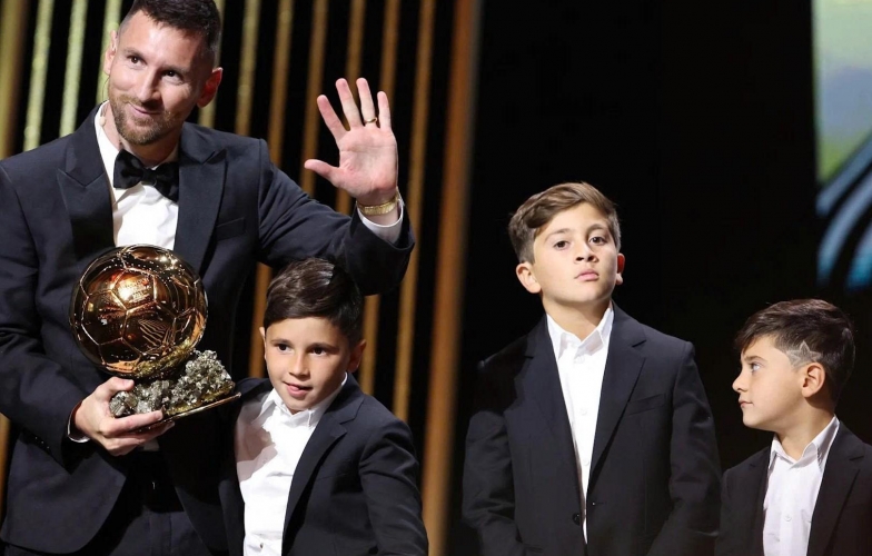 Messi tiết lộ 5 siêu sao hàng đầu thế giới, ấn tượng thần đồng 17 tuổi
