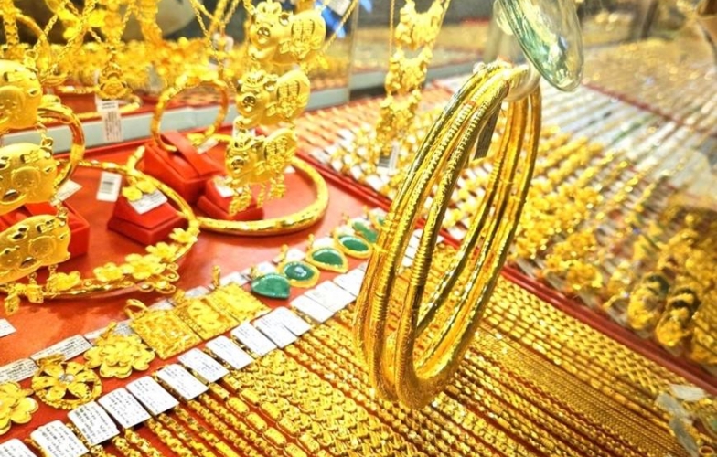 Giá vàng hôm nay chiều 17/6: PNJ giảm sâu cả vàng miếng lẫn vàng nhẫn
