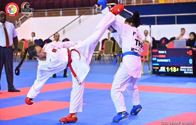 Karate Việt Nam giành 11 HCV trong ngày mở màn giải vô địch Đông Nam Á 2025