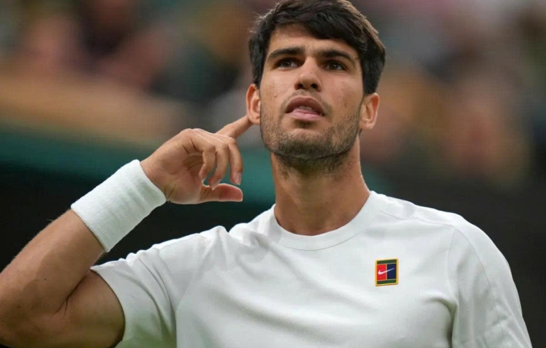 Alcaraz đang vượt mặt Djokovic và Federer tại Wimbledon