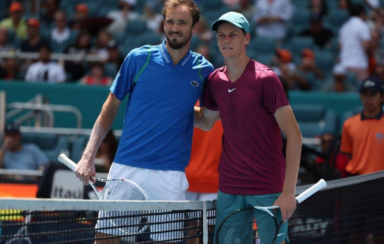 Kết quả tennis 28/3: Sinner và Medvedev hẹn gặp nhau ở bán kết Miami mở rộng 2024