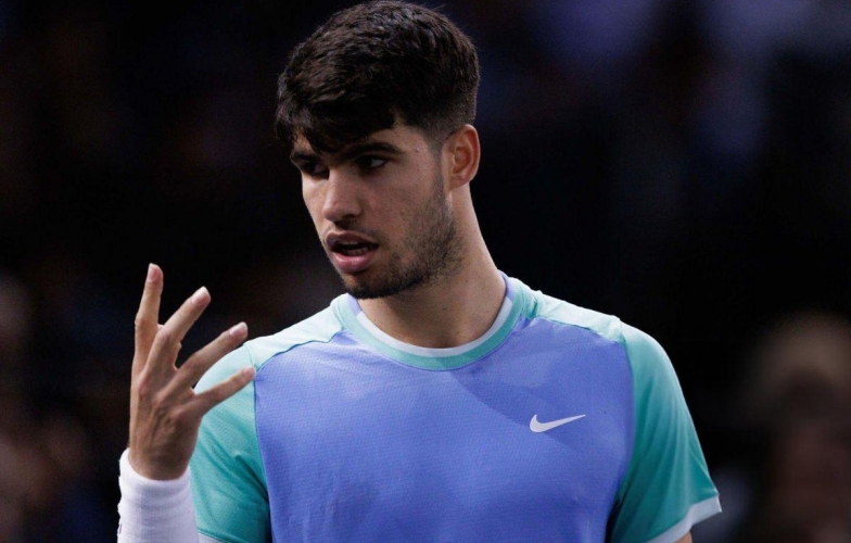 Kết quả tennis 1/11: Alcaraz ngã ngựa ở Paris Masters 2024