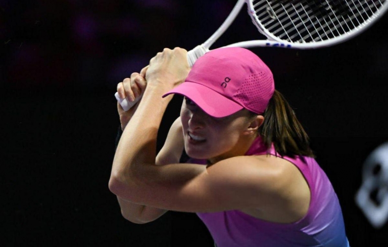 Kết quả tennis 7/11: Iga Swiatek bị loại ở vòng bảng WTA Finals