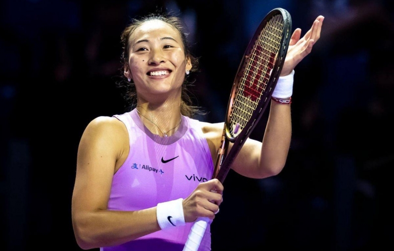 Zheng Qinwen: Niềm tự hào châu Á ở WTA Finals 2024