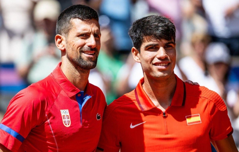 Djokovic dự Australian Open 2025, Alcaraz nói thẳng một điều