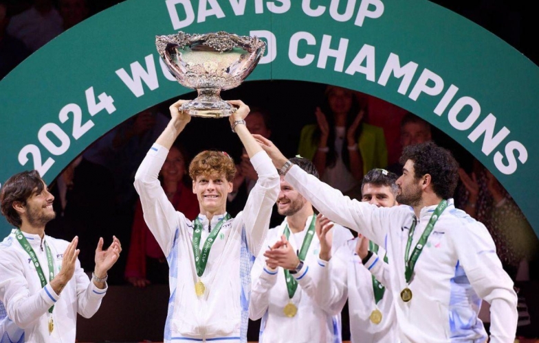 Sinner tỏa sáng, Ý bảo vệ thành công chức vô địch Davis Cup