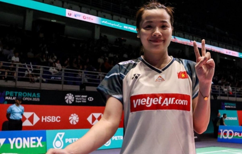 Nguyễn Thùy Linh vừa thi đấu, vừa làm HLV ở giải Malaysia Open 2025