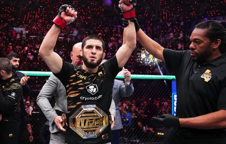 UFC 311: Makhachev thắng nhàn, Nurmagomedov thua trận đầu tiên trong sự nghiệp