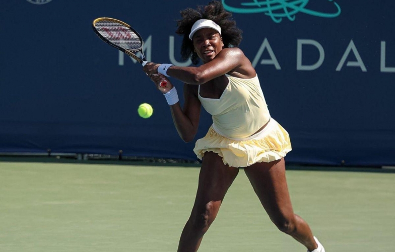 Venus Williams thắng tay vợt trẻ hơn 22 tuổi trận ra quân Washington Open 2025