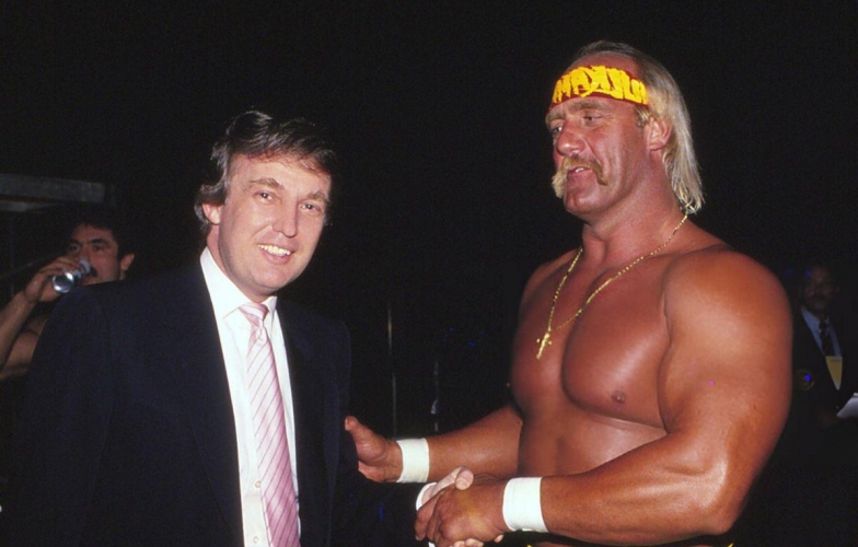Tổng thống Mỹ Donald Trump tri ân Hulk Hogan