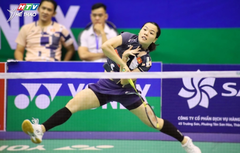 Hạ tay vợt Thái Lan, Nguyễn Thùy Linh thẳng tiến bán kết Vietnam Open 2025