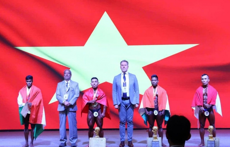 Phạm Văn Mách lần thứ 7 vô địch thế giới ở tuổi 49