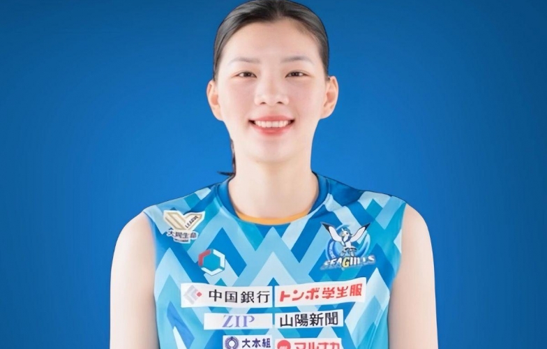 HLV Okayama Seagulls hết lời khen Bích Thủy sau màn thể hiện xuất sắc