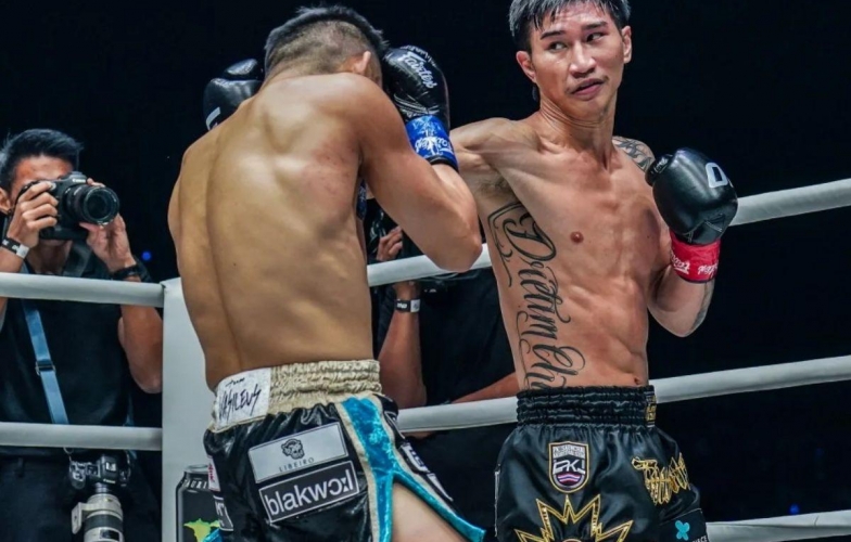 Dính 'nộ long cước' từ cao thủ Trung Quốc, Tawanchai nghỉ thi đấu dài hạn