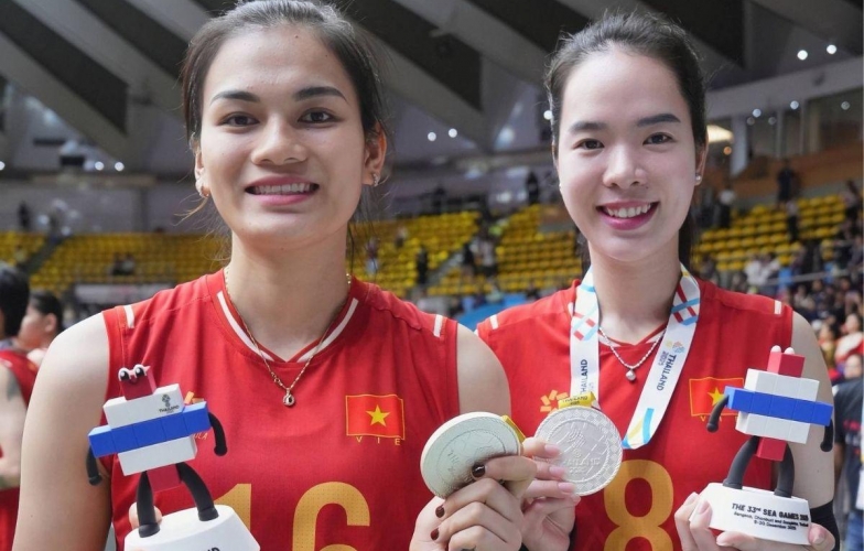 Tân binh bóng chuyền nữ Việt Nam chơi lớn, chiêu mộ 2 tuyển thủ quốc gia?