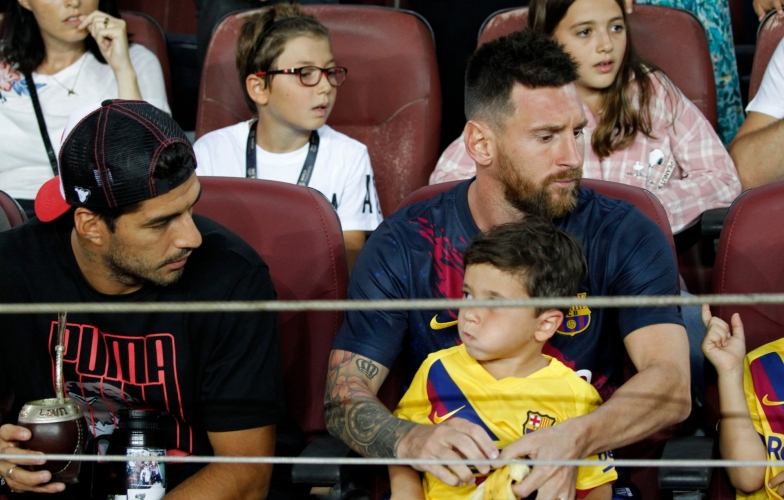 Tấm lòng cao cả của Lionel Messi khiến Suarez 'nở mày nở mặt'