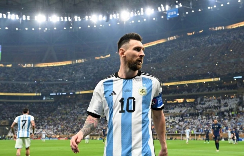 CHÍNH THỨC: Messi cán mốc kỷ lục 'vĩ đại nhất lịch sử'