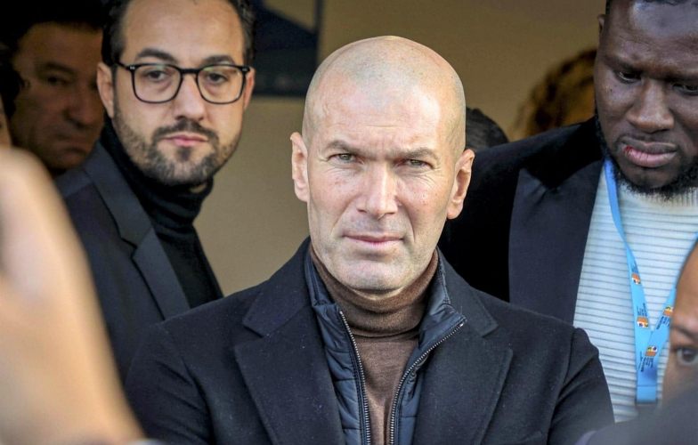 Không phải Bayern, HLV Zidane chọn gia nhập CLB vĩ đại bậc nhất nước Anh?