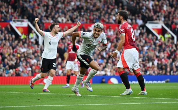 Casemiro báo hại, MU thua thảm Liverpool ngay tại Old Trafford