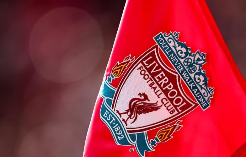 Thiếu kỷ luật tại Cúp C1, cầu thủ Liverpool nhận án phạt thích đáng