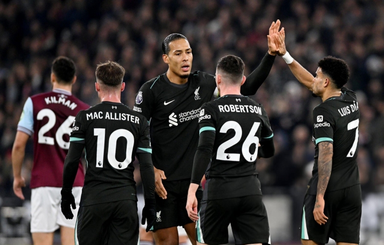 Trực tiếp Liverpool 3-0 West Ham: Dồn ép liên tục