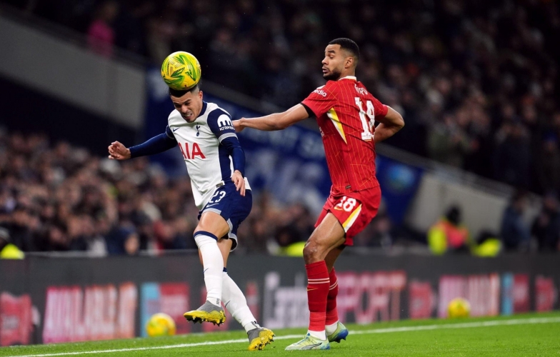 Trực tiếp Tottenham 0-0 Liverpool: Tấn công mãn nhãn