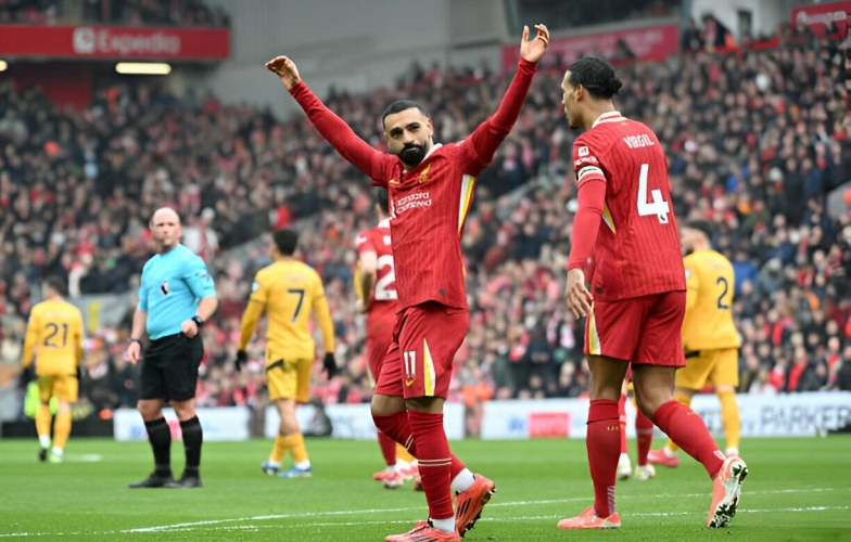 Salah tỏa sáng, Liverpool xây chắc ngôi đầu Ngoại hạng Anh