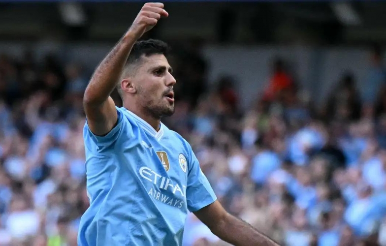 Rodri tái xuất Man City sau chấn thương, cả châu Âu dần khiếp sợ!