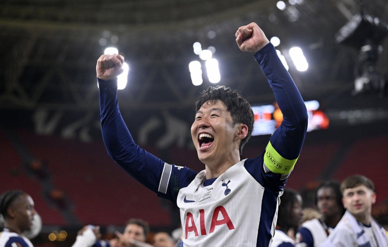 Son Heung-min: 'Hôm nay, cứ gọi tôi là huyền thoại'