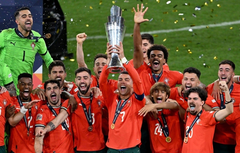UEFA thốt lên 1 điều về Ronaldo và Bồ Đào Nha sau chức vô địch Nations League
