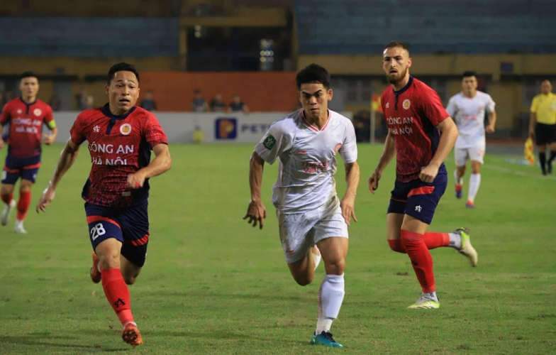Trực tiếp CAHN 0-0 Viettel: Nhập cuộc hứa hẹn