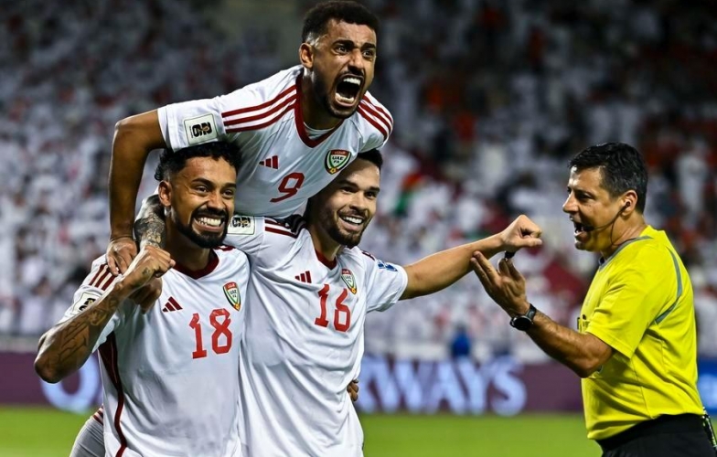 Trực tiếp UAE 1-1 Iraq: Rượt đuổi nghẹt thở