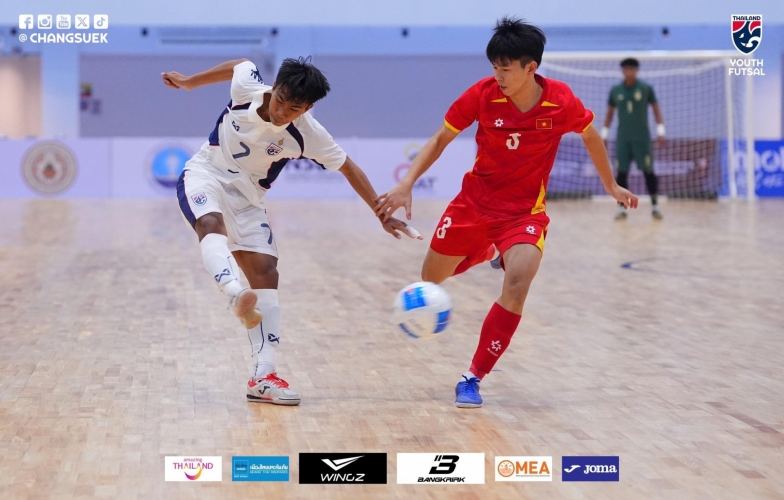 CĐV Thái Lan đồng loạt phản ứng khi Việt Nam thua 1-5 tại giải ĐNÁ