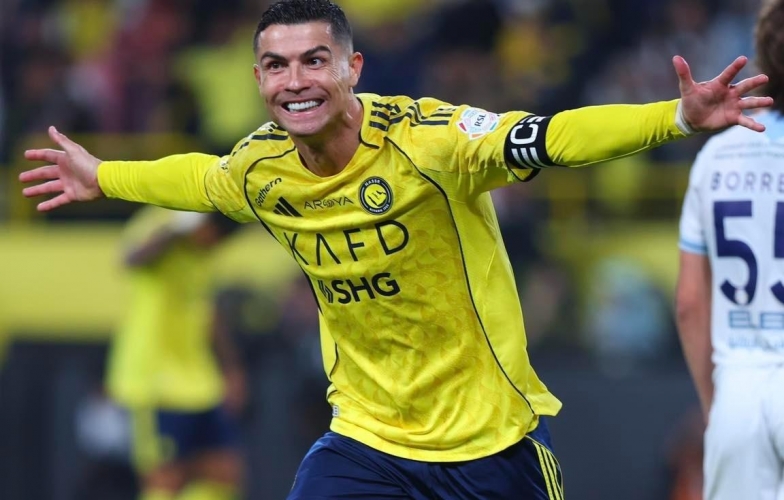 Ronaldo thốt lên 1 điều khi Al Nassr nữ giành chức vô địch