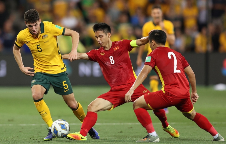 Việt Nam 0-4 Úc: Thua nhưng là bộ mặt tích cực