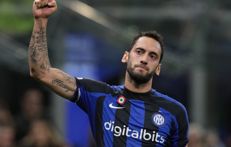 Inter nhận tin dữ: Hakan Calhanoglu lại chấn thương khi lên tuyển