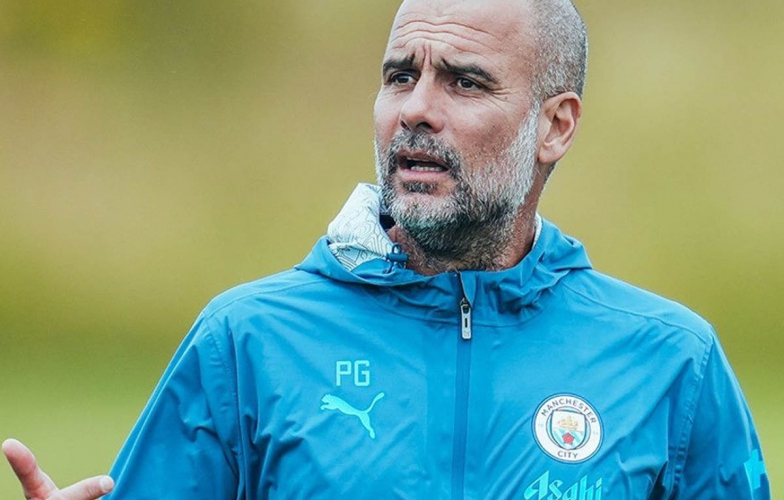 Guardiola chọn ở lại Man City: Ơ mây zing, gút chóp!