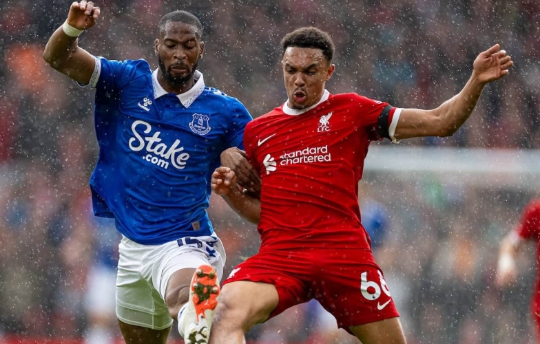 CHÍNH THỨC: Trận đấu giữa Everton và Liverpool bị hoãn