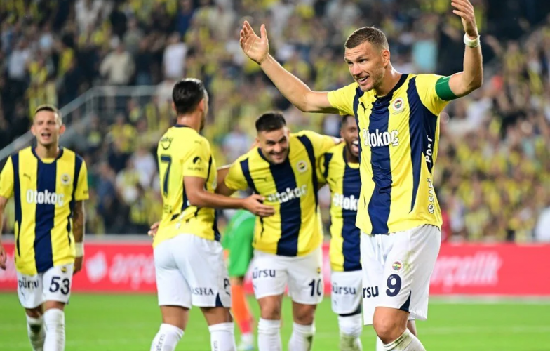 Nhận định Kasimpasa vs Fenerbahce: 3 điểm trận ra quân, 0h30 ngày 10/01/2025