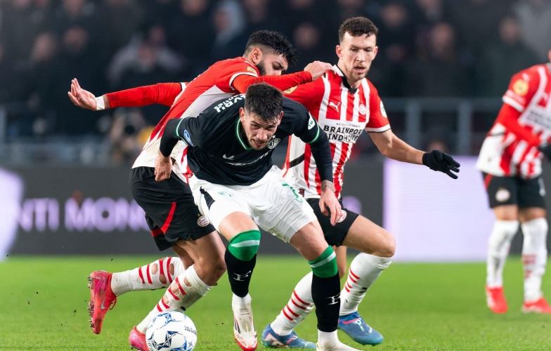 Nhận định Feyenoord vs PSV: Nỗ lực bám đuổi