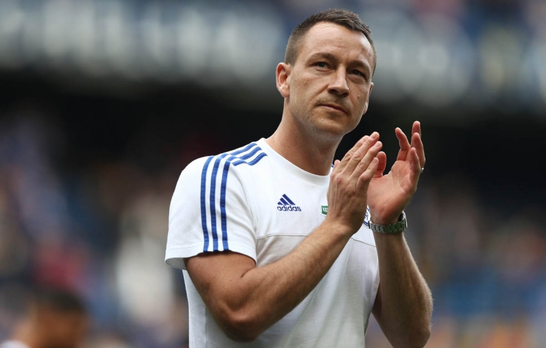 John Terry than thở vì chưa làm được 1 điều trong sự nghiệp