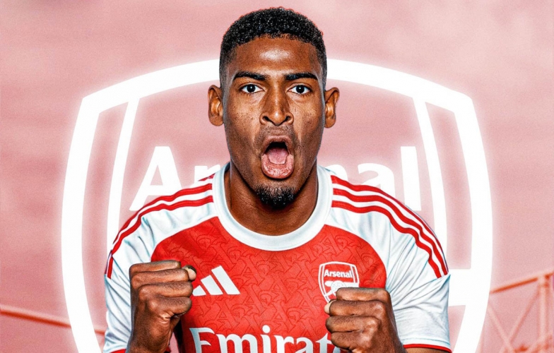 Arsenal đón thêm tin vui tại Singapore