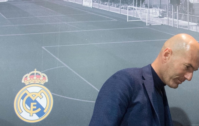 Zidane khẳng định đanh thép về tin đồn rời Real