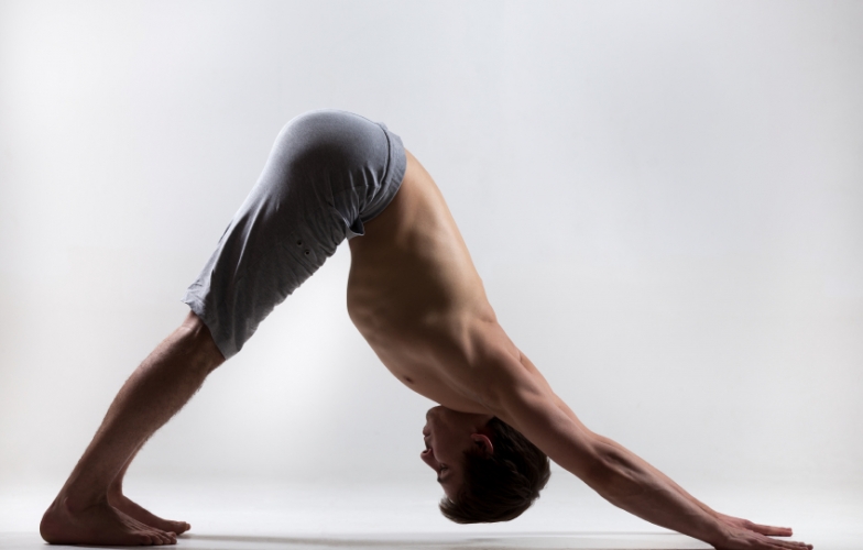 7 tư thế Yoga giúp ngăn ngừa rụng tóc tránh hói đầu