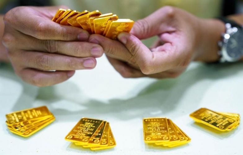 Giá vàng hôm nay chiều 10/5: Đồng loạt tăng vọt