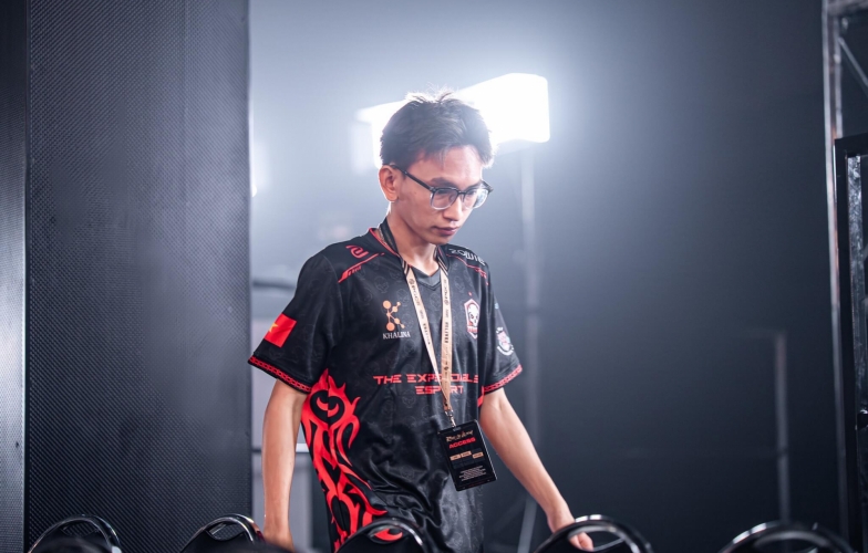 ĐT Việt Nam xin lỗi sau khi mất ngôi vương PUBG vào tay người Thái