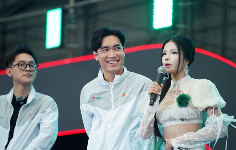 CĐV đồng loạt phản ứng khi Việt Nam thắng T1