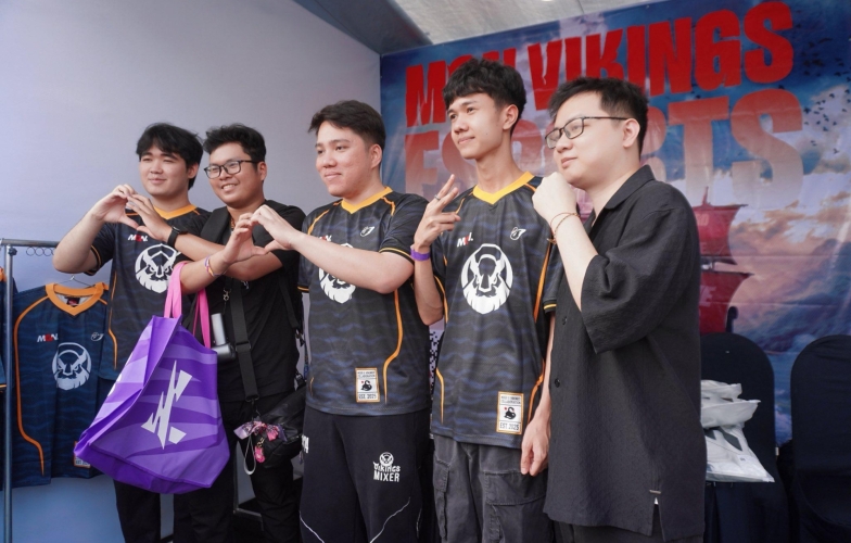 Đội của SofM thay tên, liệu có đổi vận?