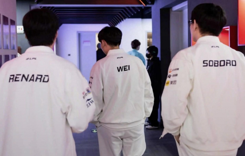 Đánh bại IG, LNG giành vé đầu tiên vào chung kết Demacia Cup 2025