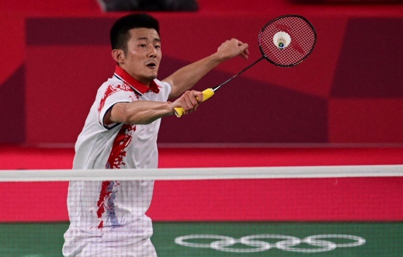'Tay vợt số 1 Trung Quốc' Chen Long thua tơi tả, tan mộng HCV Olympic 2021